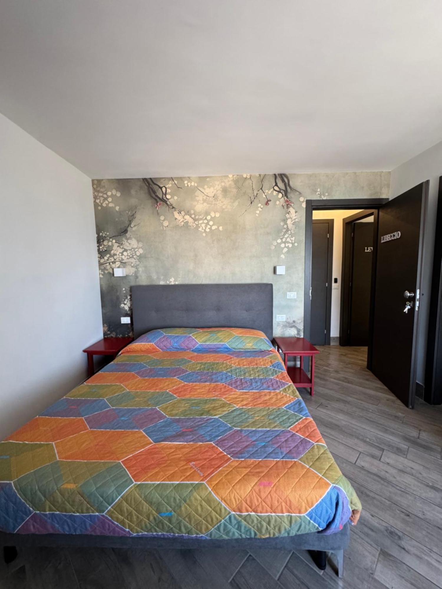 Relais Al Porto Hotel Peschiera del Garda Bagian luar foto