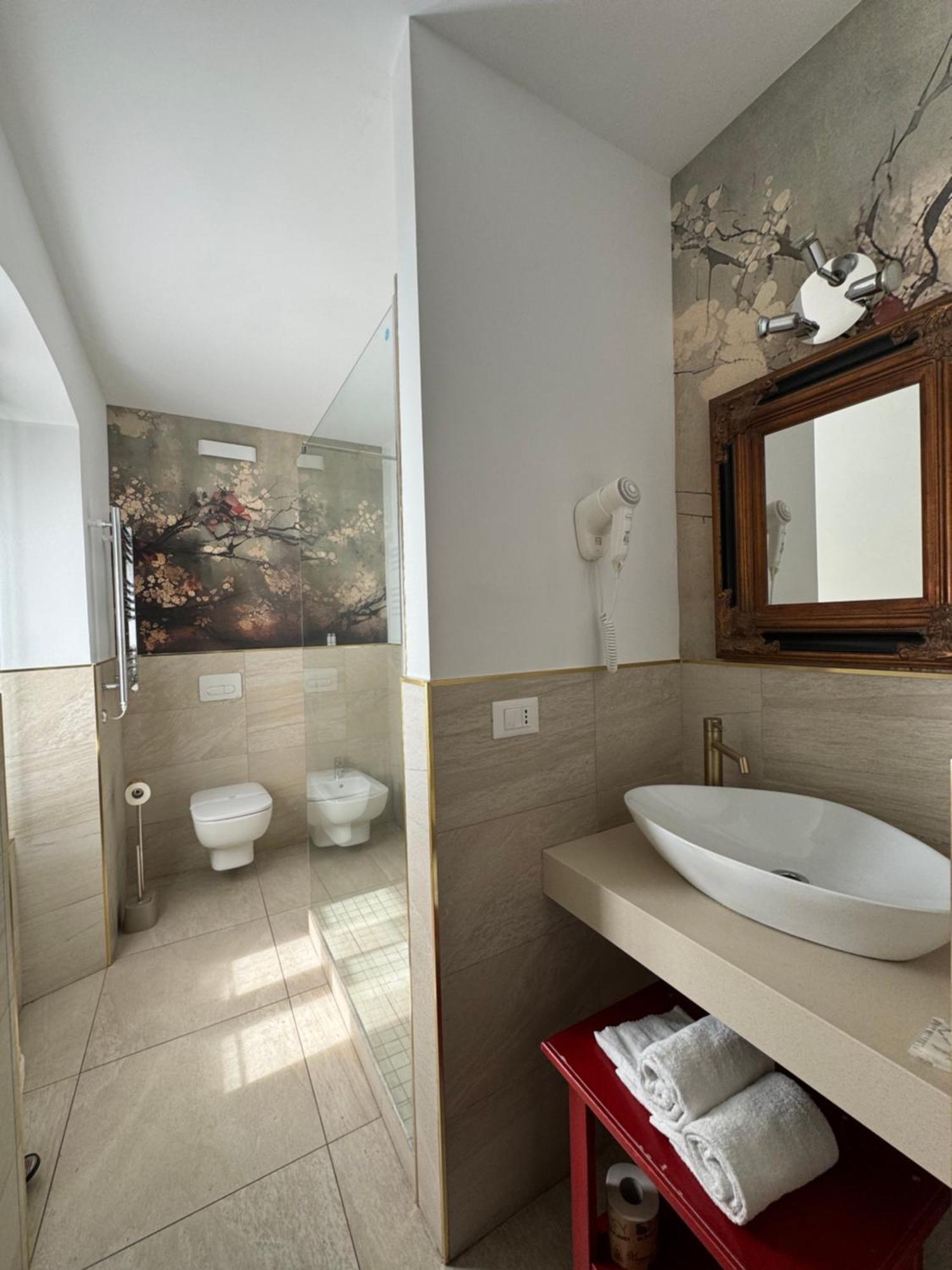 Relais Al Porto Hotel Peschiera del Garda Bagian luar foto